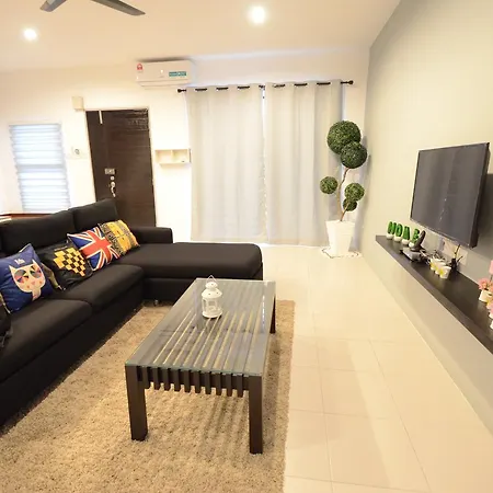Decozy Homestay Ipoh Exterior photo